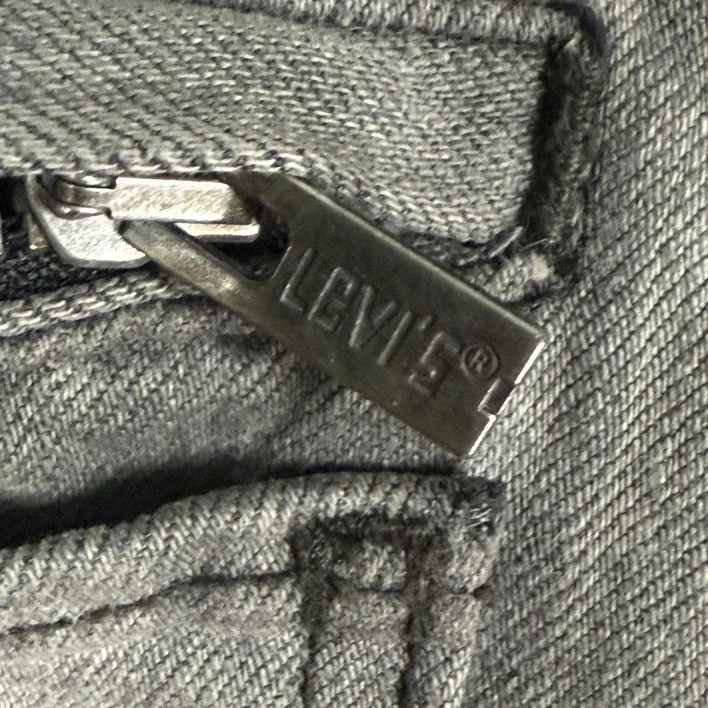 Levi's 511 Jeans Men 32x32 Gray Zipper Back Pocket Utility Skinny Fit Streetwear